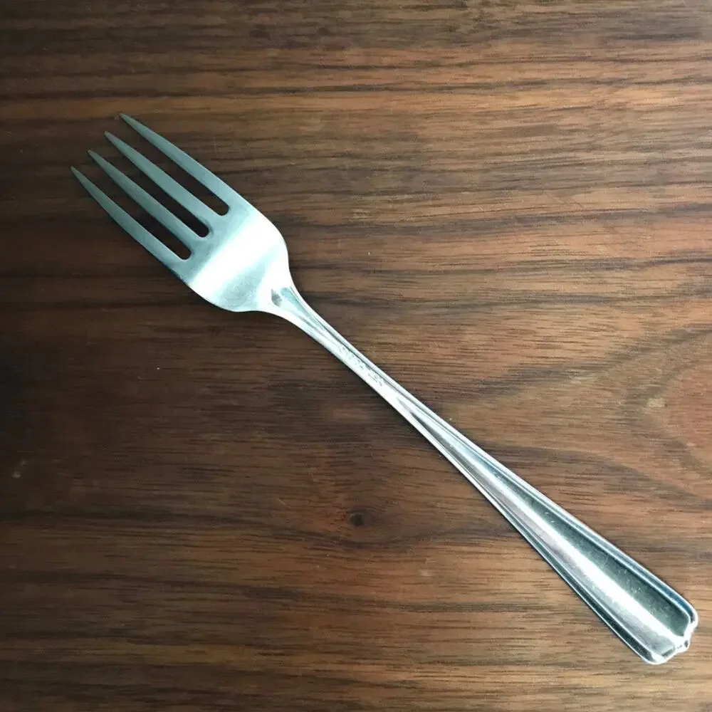 Oneida Gala-Impulse Stainless Glossy Flatware - single dinner fork 7 1/4